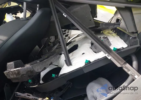 2025 Kia K4 Lxs z USA, uszkodzony, nr VIN 3KPFT4DE5SE158648